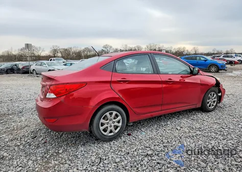 2013 Hyundai Accent Gls z USA, uszkodzony, nr VIN KMHCT4AE2DU526193